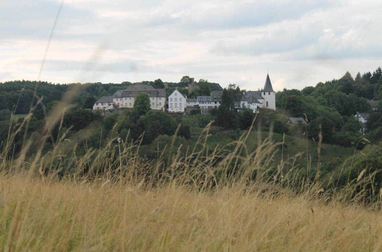Gästezimmer Gier Dahlem  Exteriör bild
